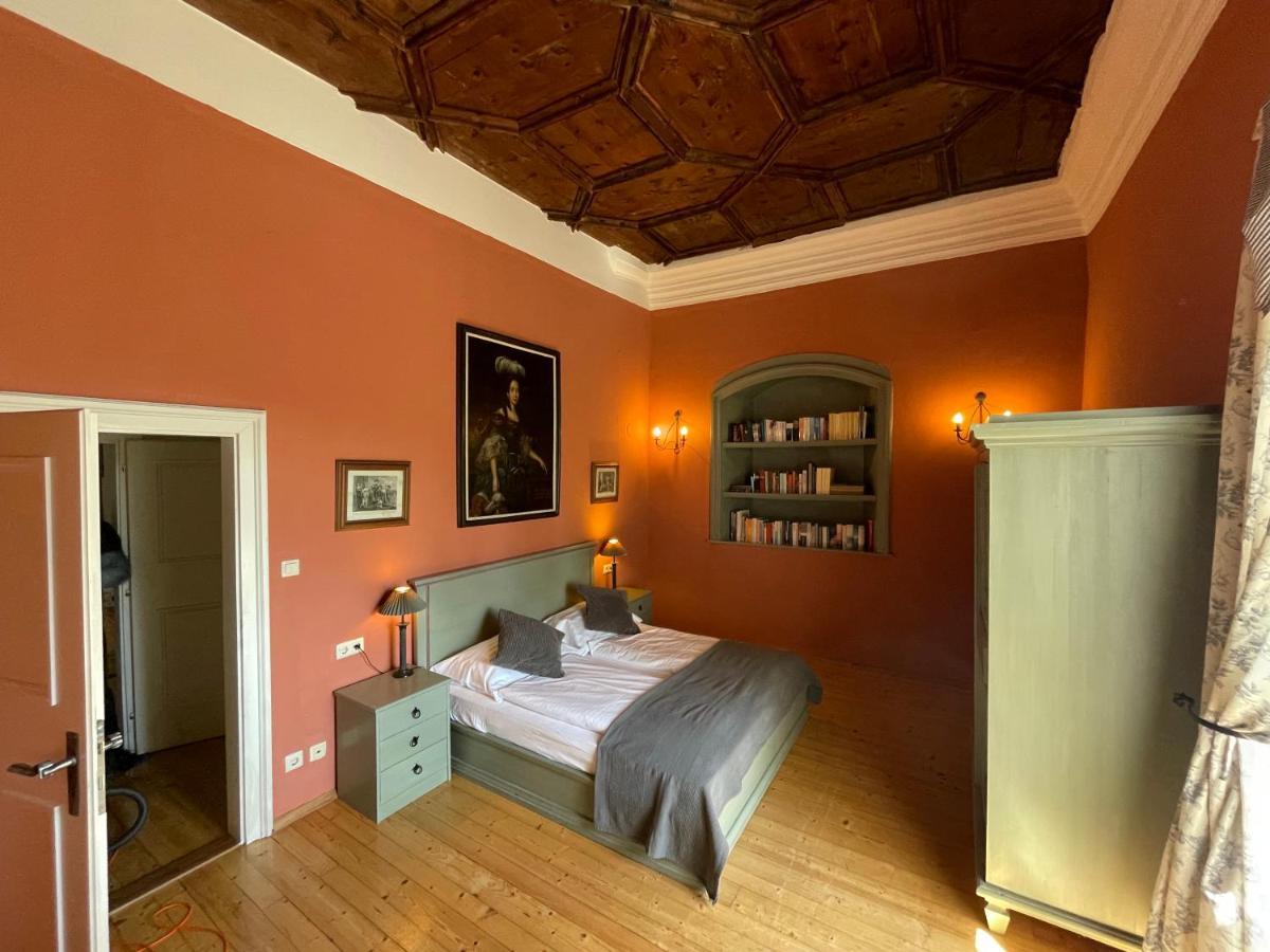Schloss Moosburg Gaestehaus Eksteriør bilde