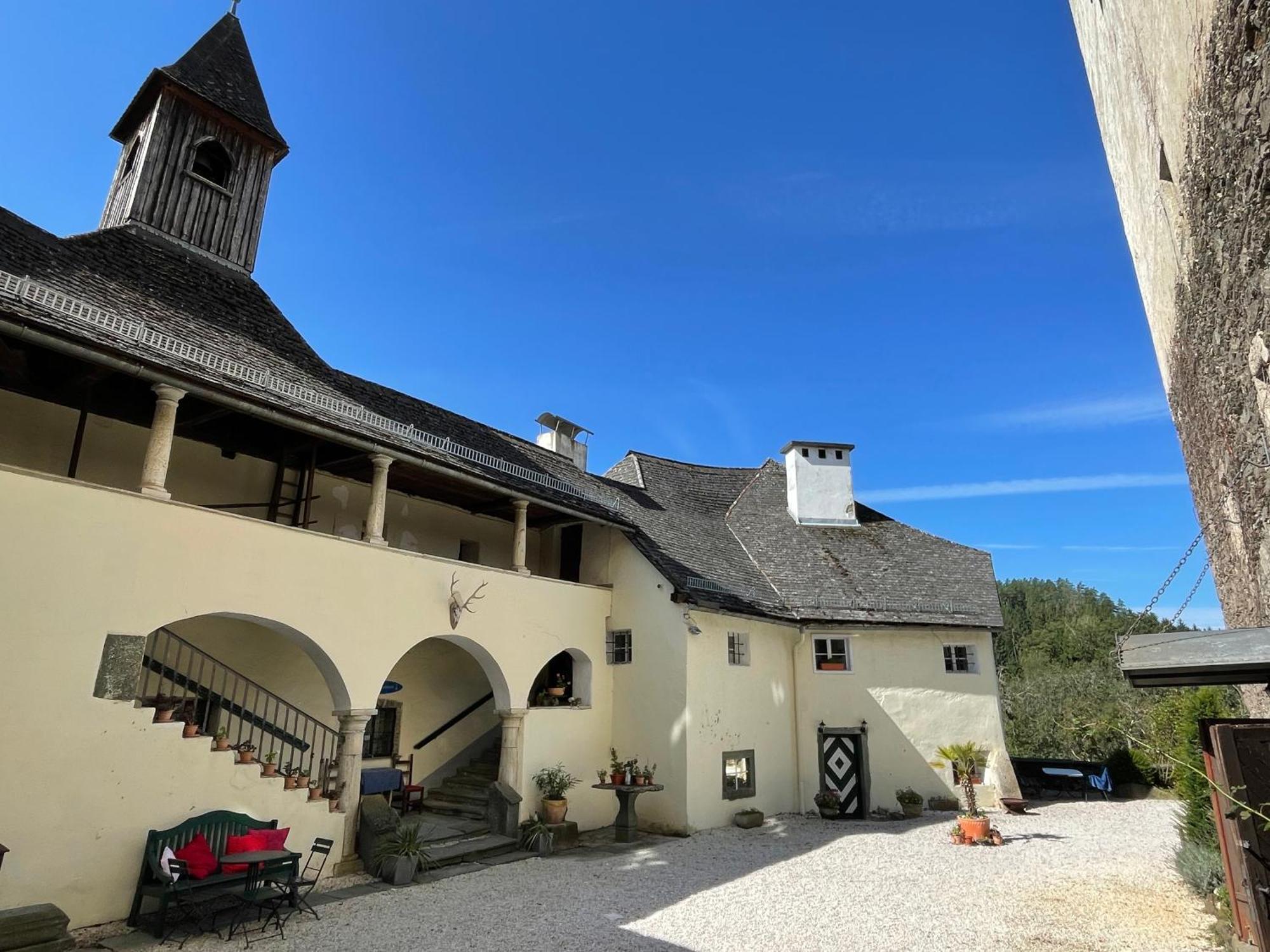 Schloss Moosburg Gaestehaus Eksteriør bilde